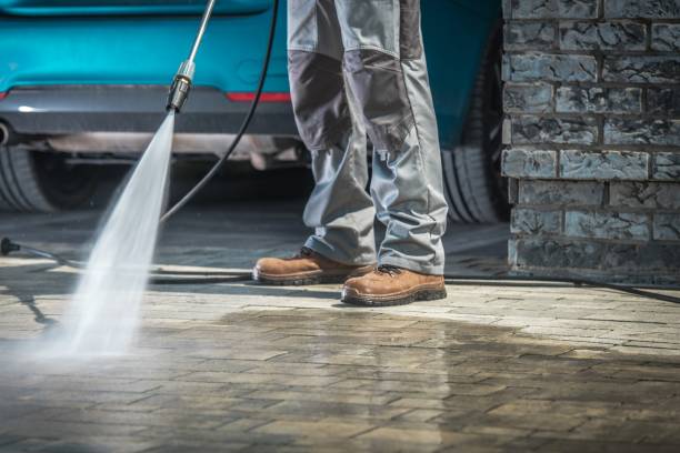 Best Driveway Pressure Washing  in Milltown, NJ